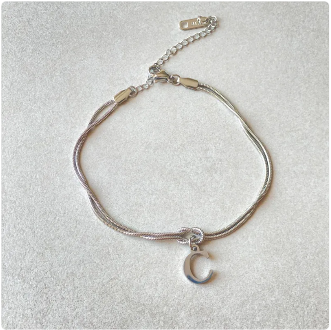 Pulseira Nó do Amor – Corrente de Cobra Dourada