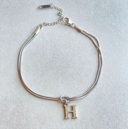 Pulseira Nó do Amor – Corrente de Cobra Dourada