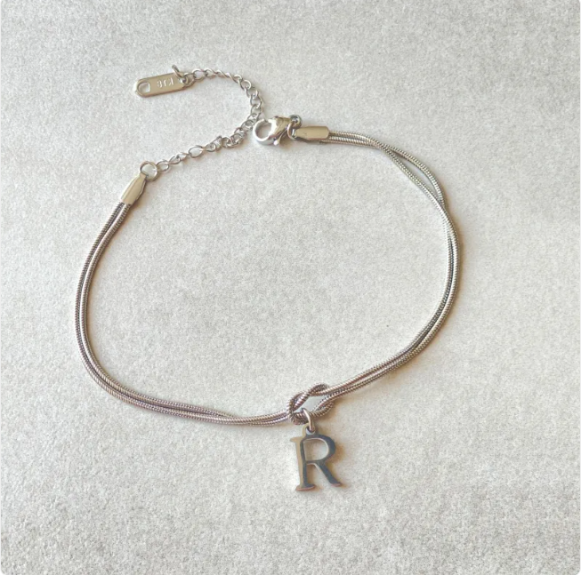 Pulseira Nó do Amor – Corrente de Cobra Dourada