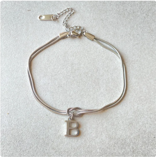 Pulseira Nó do Amor – Corrente de Cobra Dourada