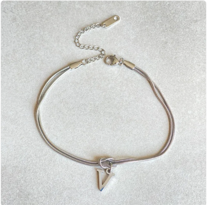 Pulseira Nó do Amor – Corrente de Cobra Dourada