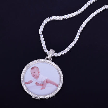 Medalhão Personalizado com Foto e Pingente de Zircônia Colorida