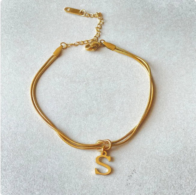 Pulseira Nó do Amor – Corrente de Cobra Dourada