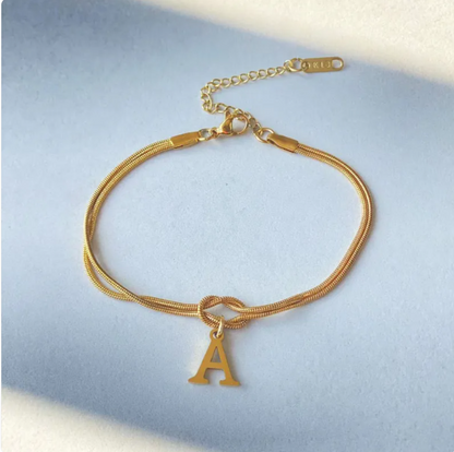 Pulseira Nó do Amor – Corrente de Cobra Dourada
