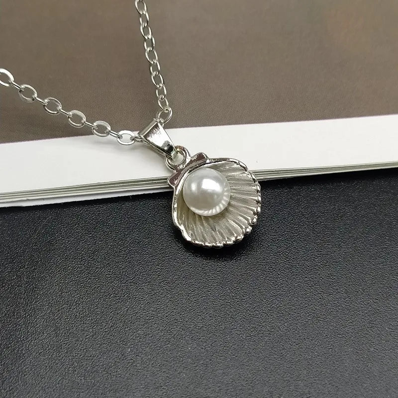 Pravelle Colar Pearl Shell