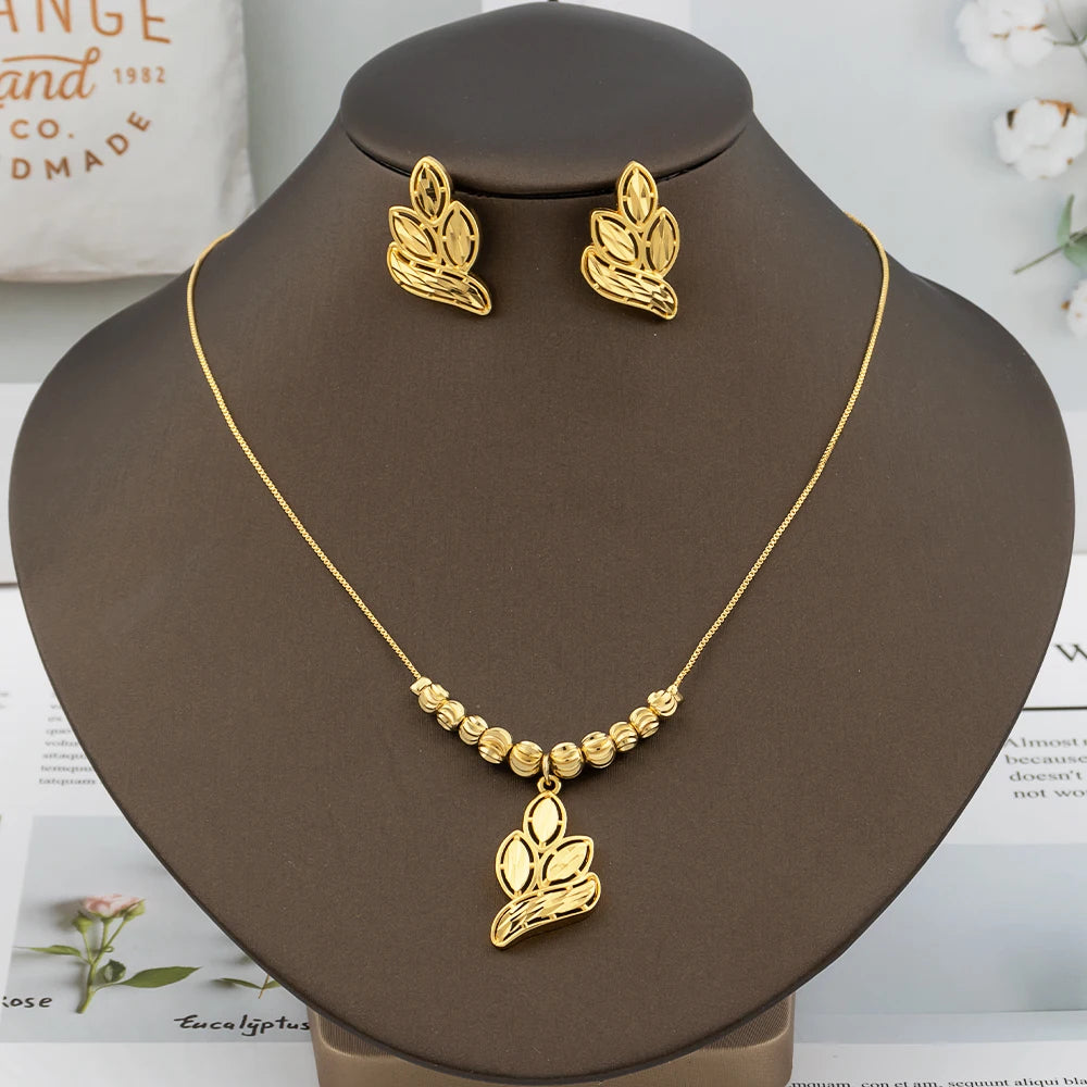 Pravelle Dubai Necklace