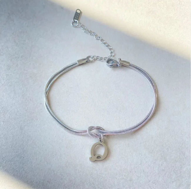 Pulseira Nó do Amor – Corrente de Cobra Dourada