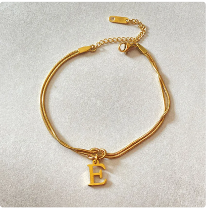 Pulseira Nó do Amor – Corrente de Cobra Dourada