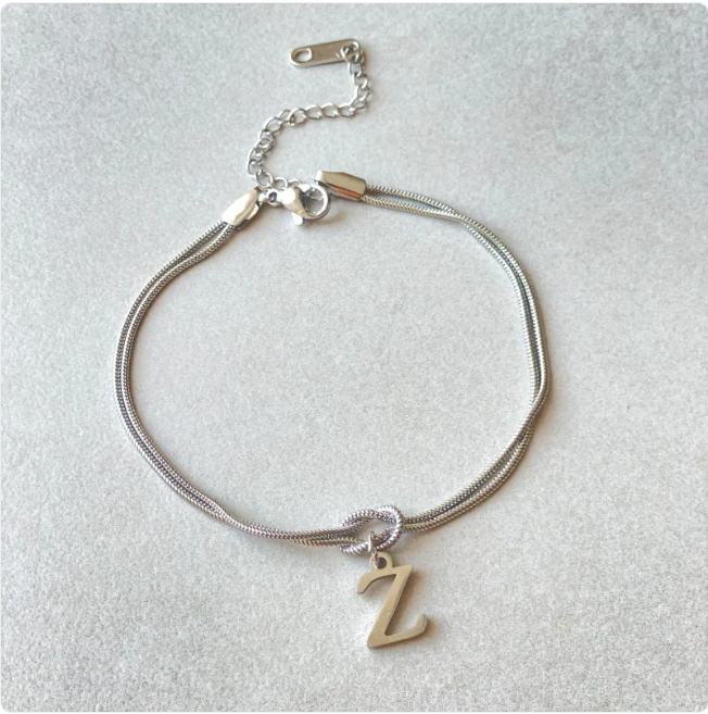 Pulseira Nó do Amor – Corrente de Cobra Dourada